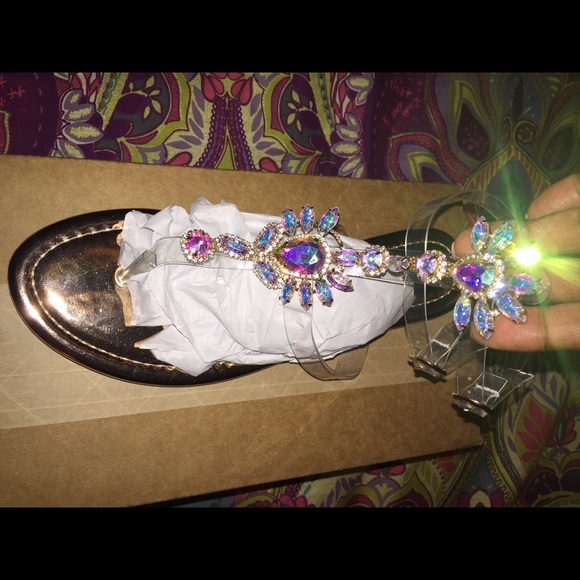NWT Crystal sandals SIZE 10 - Picture 4 of 5